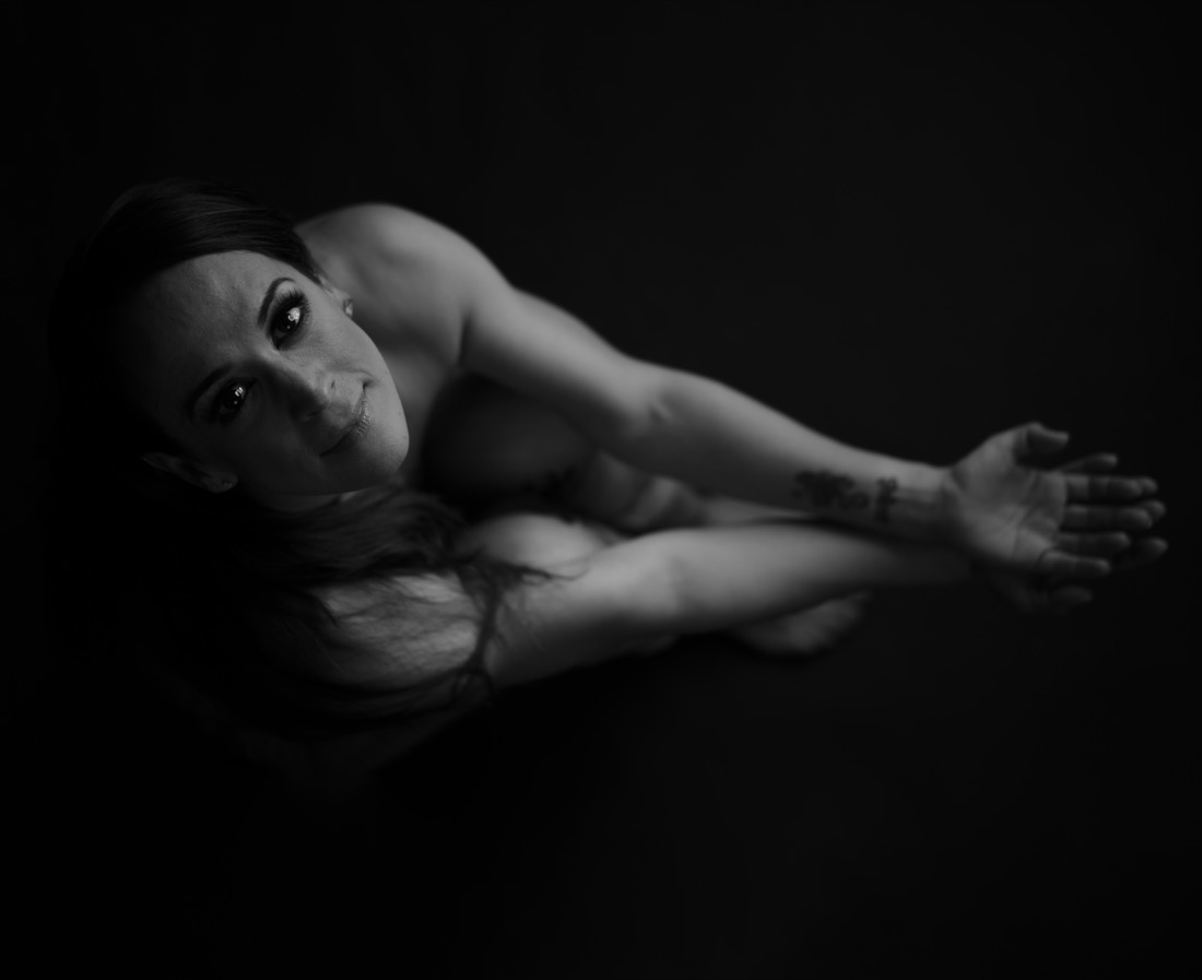 Frida Ojeda, retrato de estudio